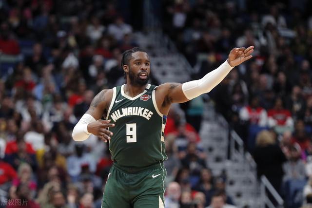 NBA明星拉塞尔加盟上海队 或成首钢夺冠路上的主要障碍